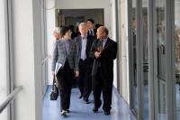 Prof. Kenneth K.H. Lee (front, right) leads Dr. Constance Chan (front, left) and Department of Health delegates to visit the facilities at the Lo-Kwee Seong Integrated Biomedical Sciences Building